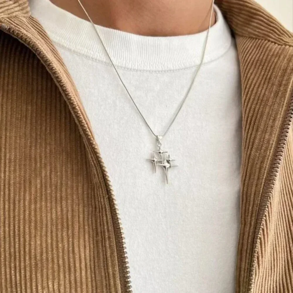 y2k style silver chrome star stacked pendant necklace